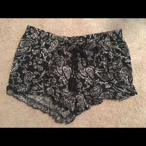 Black paisley flowy drawstring shorts